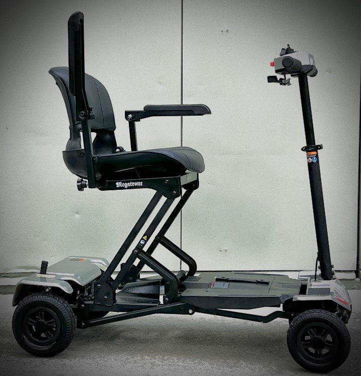Megatrone Automatic Folding 4 Wheel Scooter - Image 18